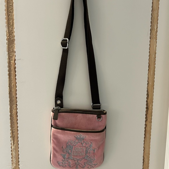 Juicy Couture crossbody - Picture 6 of 6